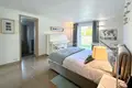 villa de 5 chambres 240 m² en France, France