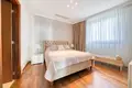 Wohnung 3 Schlafzimmer 328 m² Agios Tychonas, Zypern