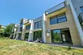 Szeregowiec 5 pokojów 147 m² Batumi, Gruzja