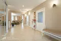 Dom wolnostojący 5 pokojów 271 m² Ratomka, Białoruś