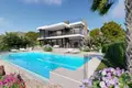 5-Schlafzimmer-Villa 650 m² Calp, Spanien