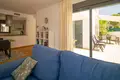 5-Schlafzimmer-Villa 195 m² l Alfas del Pi, Spanien