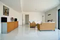 8 bedroom House 737 m² Agios Tychonas, Cyprus