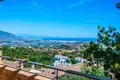 Mieszkanie 2 pokoi 100 m² Marbella, Hiszpania