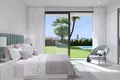 Villa de tres dormitorios 326 m² Finestrat, España