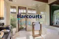 Villa 8 Schlafzimmer 1 341 m² Kaba Kaba, Indonesien