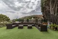 3 bedroom villa 285 m² Alicante, Spain