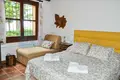 4-Schlafzimmer-Villa 1 070 m² Niederampurien, Spanien