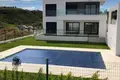 4 bedroom house  Manilva, Spain