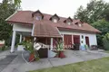 Cottage 1 000 m² Balloszoeg, Hungary