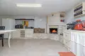 Villa de tres dormitorios 33 000 m² Castel d Ario, Italia