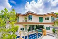 4 bedroom Villa 420 m² Ban Kata, Thailand