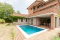 6-Schlafzimmer-Villa 565 m² Spanien, Spanien