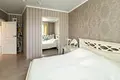 Mieszkanie 3 pokoi 86 m² Mińsk, Białoruś