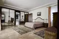 4-Schlafzimmer-Villa 350 m² Denia, Spanien