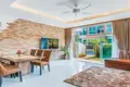 Villa de tres dormitorios 125 m² Phuket, Tailandia