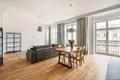 2 room apartment 90 m² in Warsaw, Poland