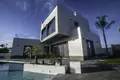 Villa de tres dormitorios 194 m² el Baix Segura La Vega Baja del Segura, España