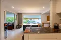 Villa 10 bedrooms 1 637 m² Nyambu, Indonesia