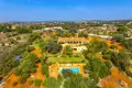 Villa de 4 dormitorios 489 m² Loule, Portugal