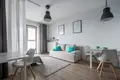 1 room apartment 34 m² in Warsaw, Poland