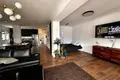 Ático 4 habitaciones 140 m² en Budva, Montenegro