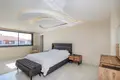 Mieszkanie 3 pokoi 185 m² Mediterranean Region, Turcja