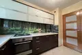Mieszkanie 4 pokoi 112 m² w Warszawa, Polska