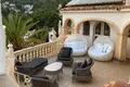 4-Schlafzimmer-Villa 450 m² Teulada, Spanien