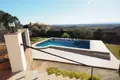 Villa de tres dormitorios 423 m² Fene, España