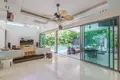 Villa de tres dormitorios 38 496 m² Phuket, Tailandia