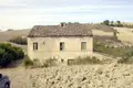 House 11 rooms 220 m² Massa Fermana, Italy