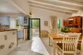 4 bedroom Villa 240 m² Souleika, Greece
