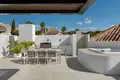 5-Schlafzimmer-Villa 351 m² Marbella, Spanien