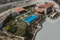 Mieszkanie 13 pokojów 370 m² Pano Lefkara, Cyprus