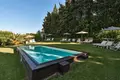 Villa 8 habitaciones 1 000 m² Capriglia, Italia