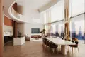 Жилой комплекс Новая высотная резиденция Mercedes Benz Residence с бассейнами в центре Downtown Dubai, ОАЭ