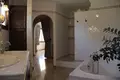 Villa de 4 dormitorios 360 m² Teulada, España