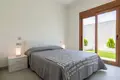 Villa de tres dormitorios 295 m² Torrevieja, España