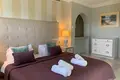 7-Schlafzimmer-Villa  Marbella, Spanien