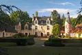 Castle 375 m² Blois, France