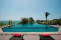 villa de 5 dormitorios 1 270 m² Phuket, Tailandia