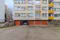 Mieszkanie 4 pokoi 68 m² Wrocław, Polska