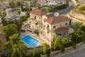 Villa 7 Zimmer 785 m² Ayios Tychonas, Cyprus
