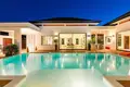 3 bedroom villa 200 m² Phuket, Thailand