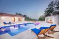 villa de 5 dormitorios 410 m² Opcina Konavle, Croacia