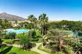 Mieszkanie 2 pokoi 75 m² Marbella, Hiszpania