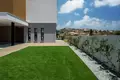 Haus 4 Schlafzimmer 305 m² in St. Tychon Community, Cyprus