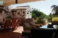 5-Schlafzimmer-Villa 280 m² Estepona, Spanien