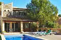 4-Schlafzimmer-Villa 250 m² Mallorca, Spanien